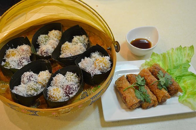 Private Cooking Demo and Meal With an Expert Singaporean Home Cook - Pricing and Availability Details