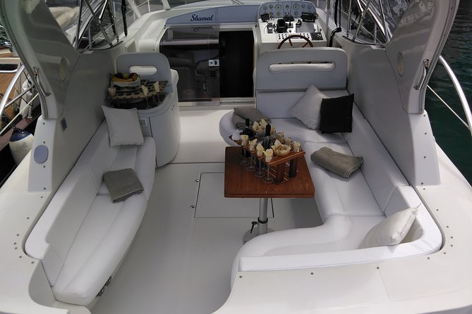 Private Cruise to Capri and Amalfi Coast From Sorrento or Capri - Yacht 40