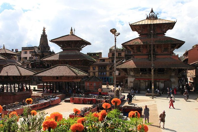 Private Half-Day Tour of Kathmandu Durbar Square and Swayambhunath Temple - Tour Overview