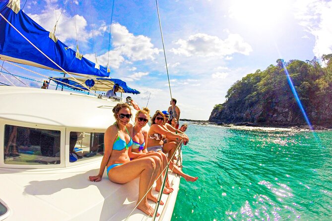 Private Morning Catamaran in Playa Flamingo