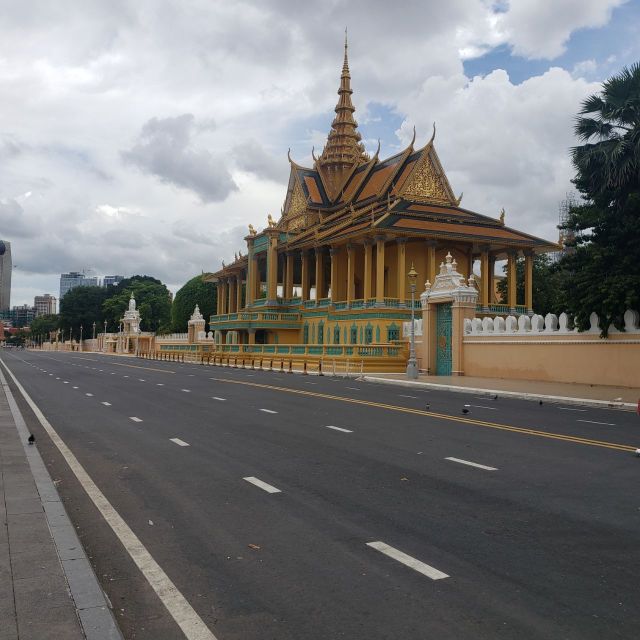 Private One Day Tour in Phnom Penh