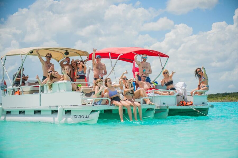 Private Tour: Chacchoben Mayan Ruins and Bacalar Lagoon Boat - Tour Overview