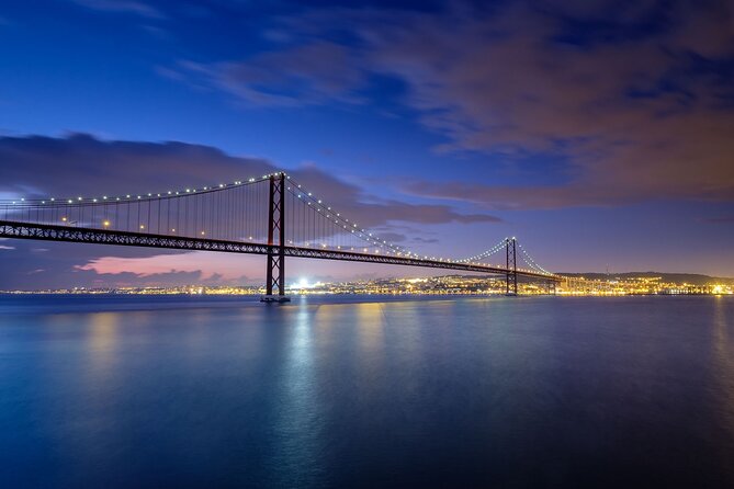 Private Tour - Discover Cacilhas With a Photographer