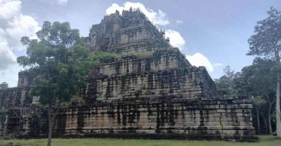 Private Tour From Siem Reap to Koh Ker, Beng Mealea Temple