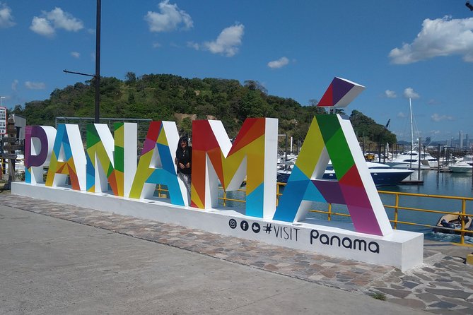 Private Tour Stopover in Panama: City Tour and Panama Canal