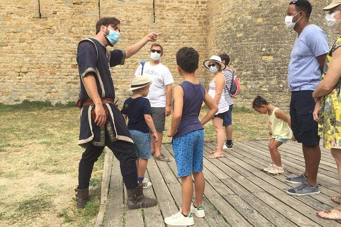 Private Tour With a Knight