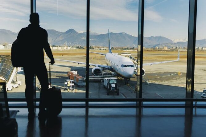 Private Transfer From Catania Airport to Locations in Southern Sicily - Service Overview
