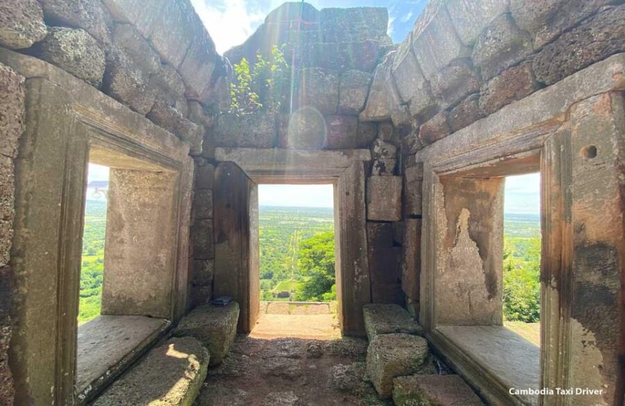 Private Transfer Phnom Penh – Kampot Plus Road Sighseeing
