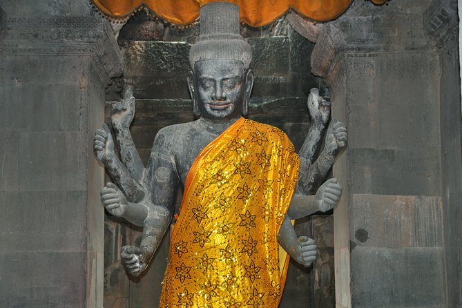 Private Tuk Tuk Tour To Angkor Wat And Small Circle With Two Extras
