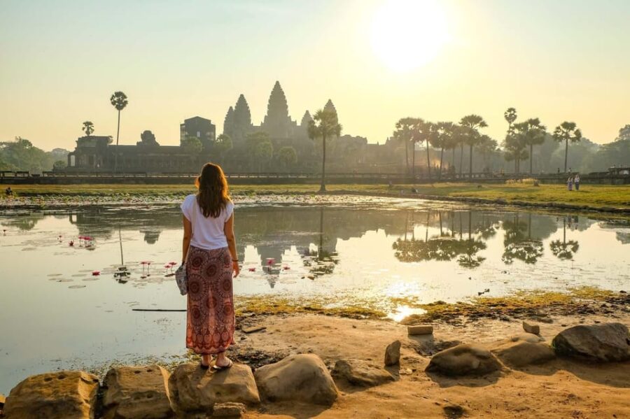 Private Tuktuk Taxi to Angkor Wat, Bayon and Ta Prohm Temple