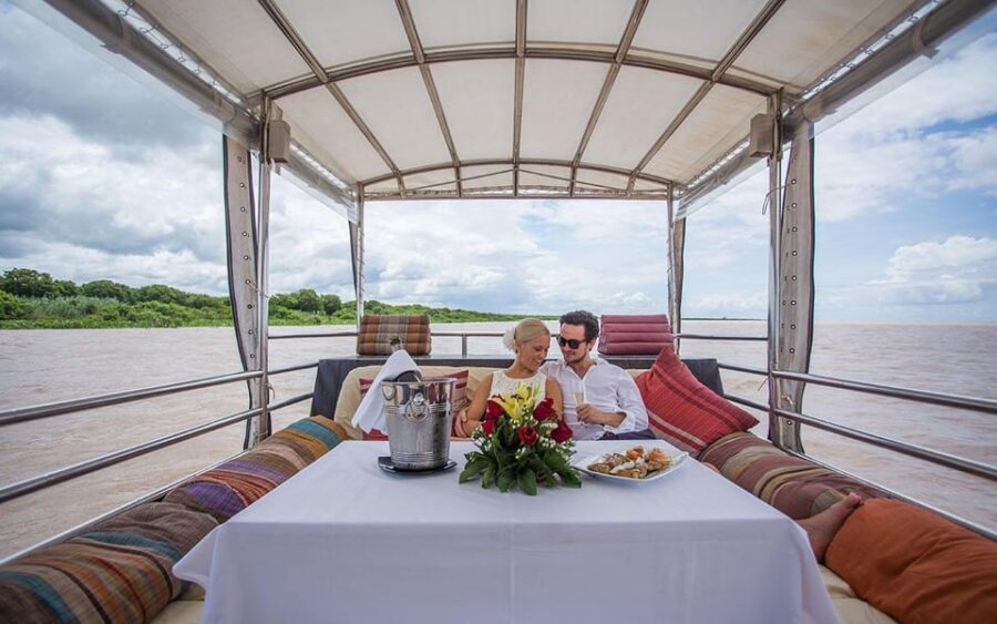 Private Yacht Visit Floating Village Chong Kneas