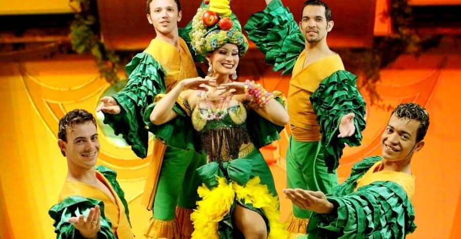 Puerto Iguazu: Rafain Steakhouse Dinner & Show