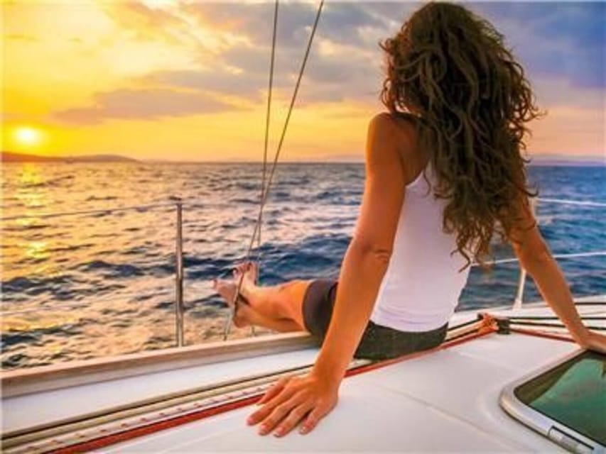 Puerto Vallarta: Luxury Sunset Sailing - Tour Overview