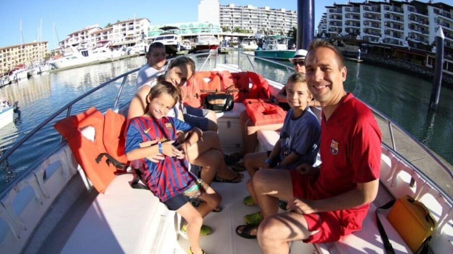 Puerto Vallarta: Whale Watching Encounter