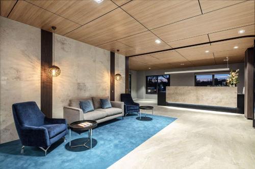 Quality Hotel Lakeside - Location and Accessibility