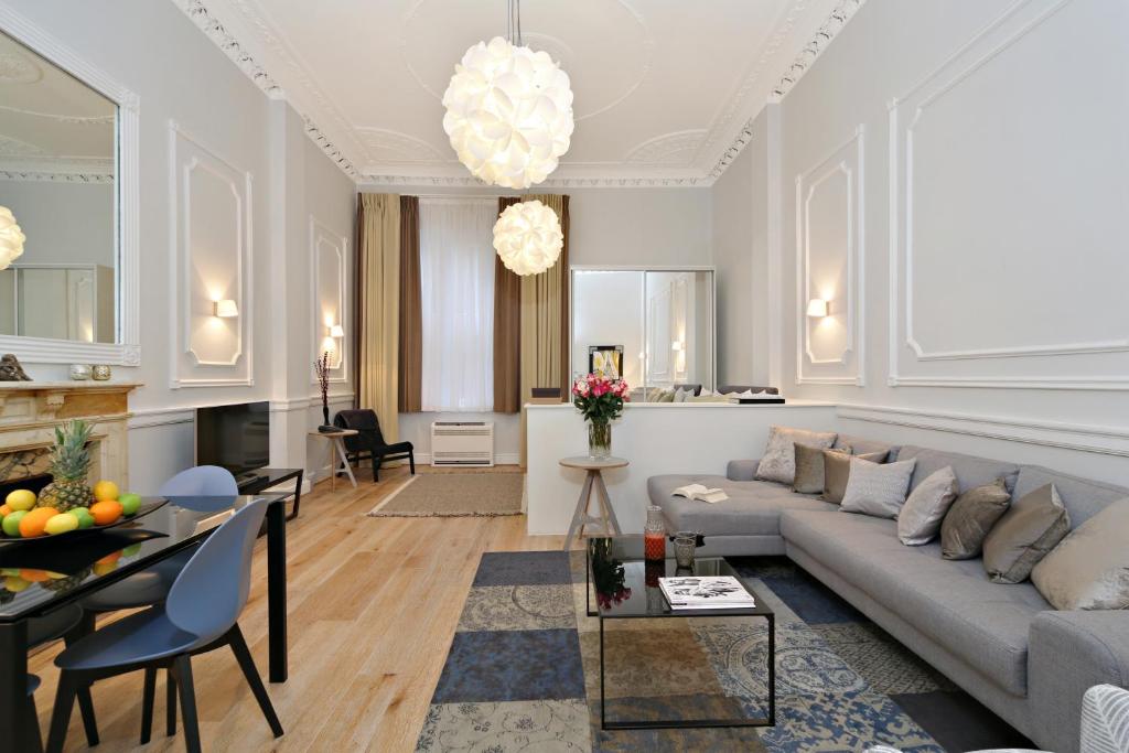 Queensgate Court - Property Overview