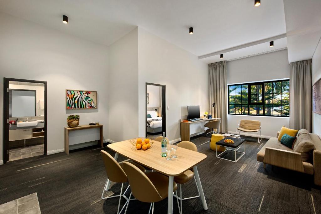 Quest Fremantle Review
