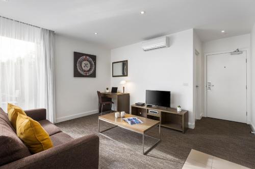 Quest Ivanhoe - Property Overview