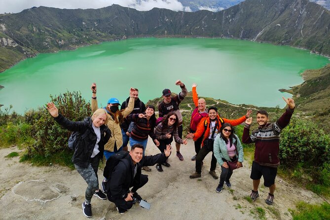 Quilotoa-Baños 2-Day Tour Including All Activities