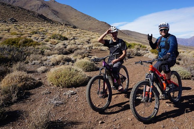Rent an Electric Mountain Bike in Santiago to Ride in a Bike Park - Bike Tour Details