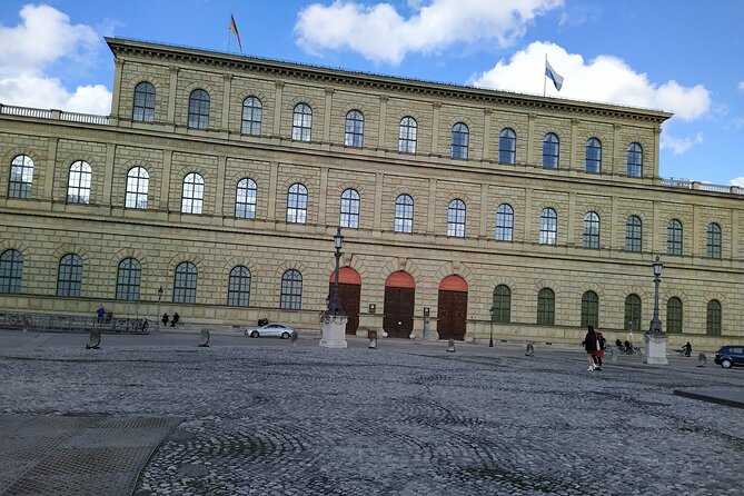 Residence Munich Private Tour Including Entrance Ticket - Tour Overview