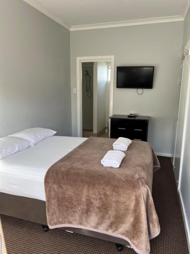 Restawile Motel - Property Details