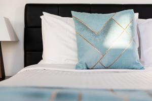 RNR Serviced Apartments North Melbourne - Property Overview