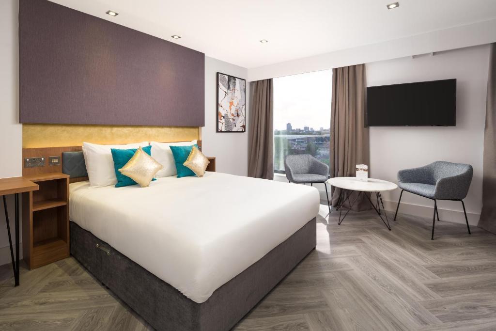 Roomzzz London Stratford Review