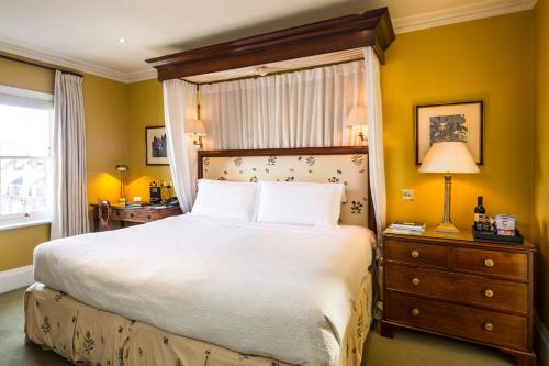 Roseate House London - Location and Accessibility