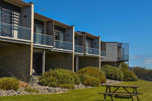 Rosevears Riverview Hotel - Hotel Overview