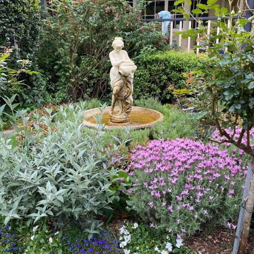 Rosewood Guesthouse - Property Location and Accessibility
