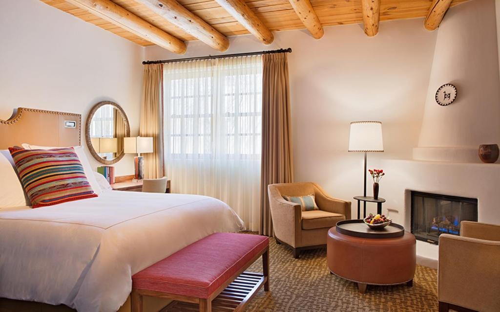 Rosewood Inn of the Anasazi - Hotel Overview