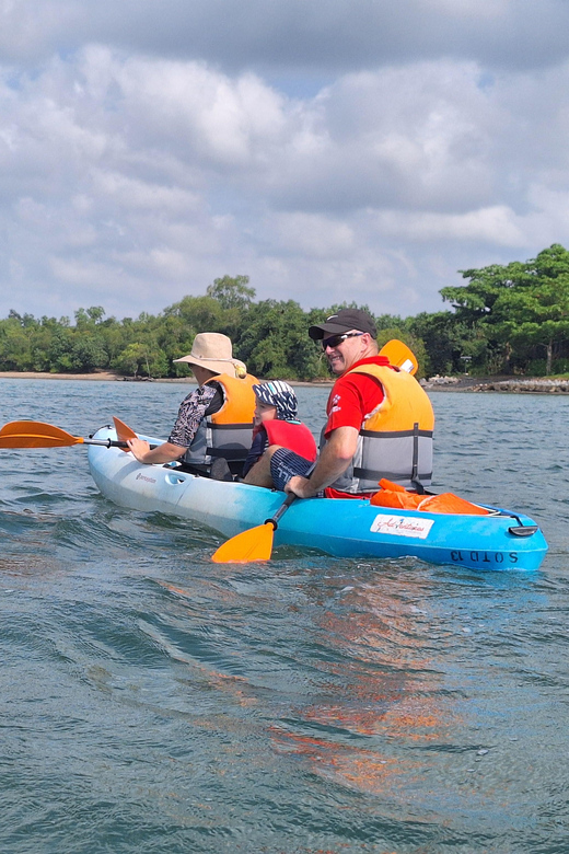 Round Ketam Kayaking at Pulau Ubin