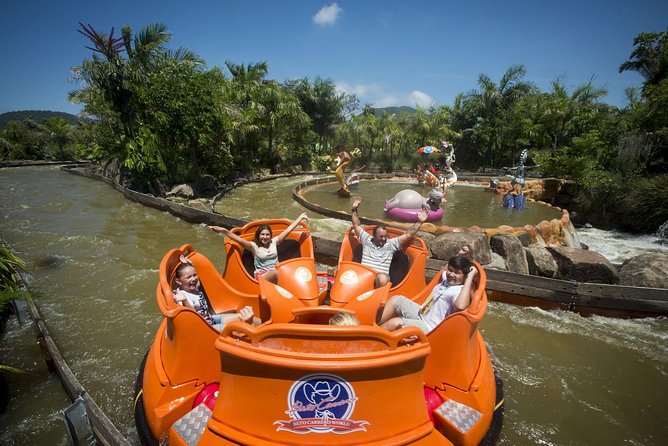 Round Trip Beto Carrero World From Balneario Camboriu - Overview of Transfer Service