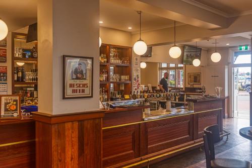 Royal Hotel Kew Review