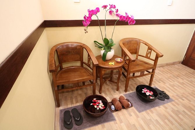 Royal Orchid Spa 90 Minutes Relaxing Massage.