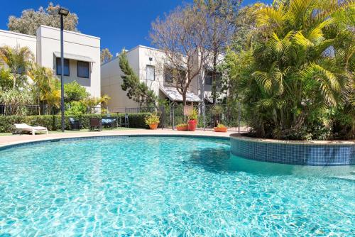 Rydges Kalgoorlie - Location and Surroundings