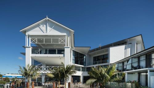 Sails Port Macquarie by Rydges - Excellent Location and Views