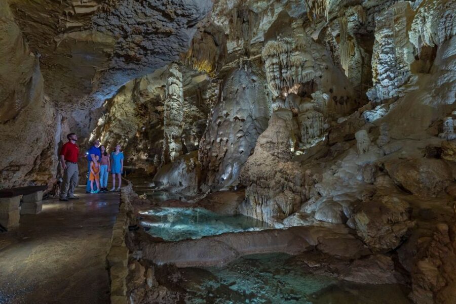 San Antonio: Discovery Tour at Natural Bridge Caverns