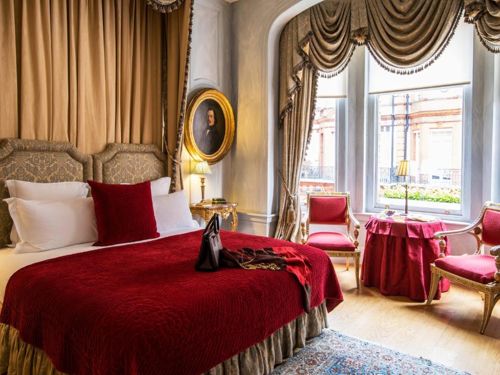 San Domenico House Review