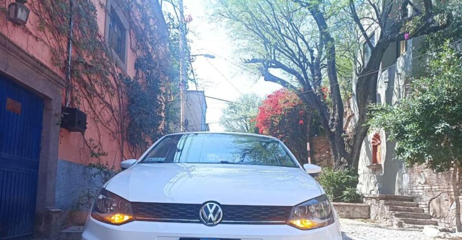 San Miguel De Allende: Private Transfer to León Guanajuato
