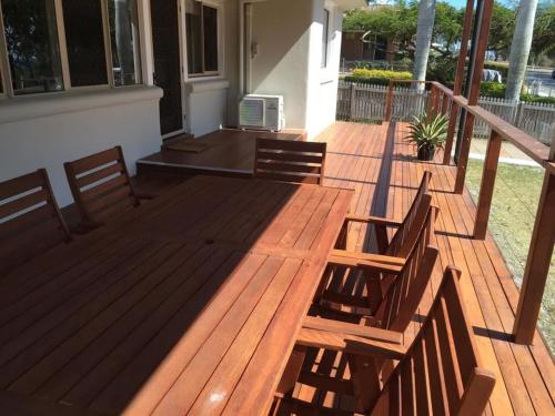 Sandy Footprints - Property Overview