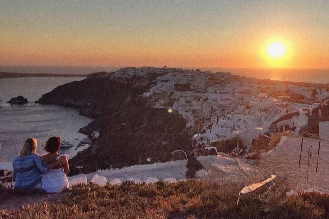 Santorini Private Roundtrip Transfer From/To Airport,Port & Hotel