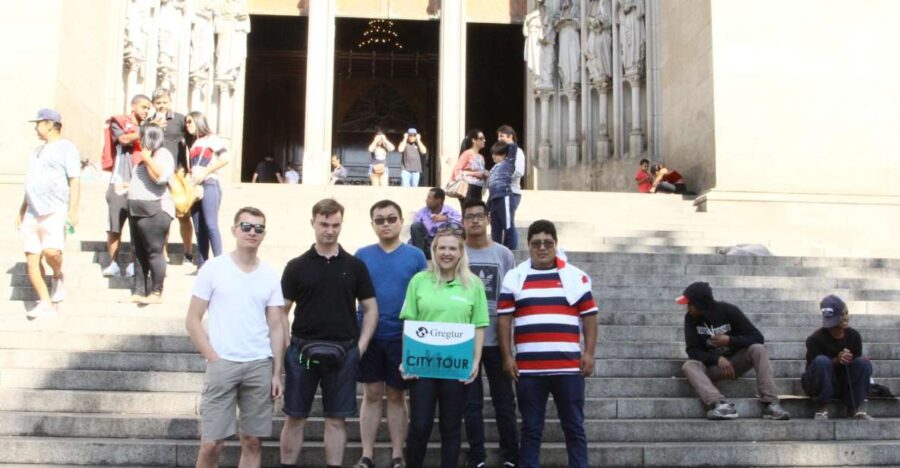 São Paulo: Downtown Walking Tour With Farol Santander Entry - Overview of the Walking Tour