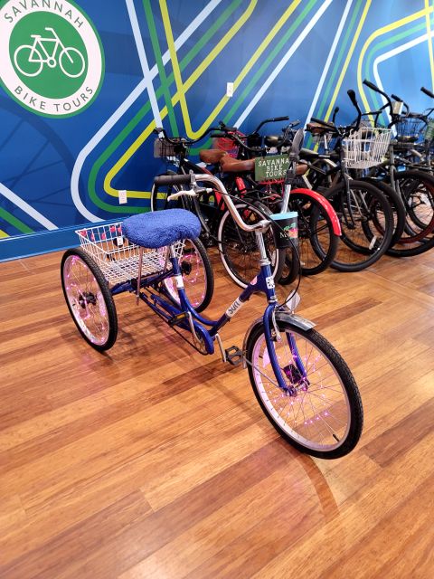 Savannah: Historical Bike Tour With Tour Guide