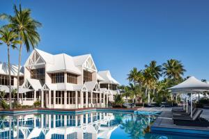 Sheraton Grand Mirage Resort, Port Douglas - Resort Overview and Location
