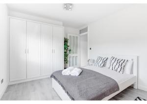 Sherborne Court - Property Overview