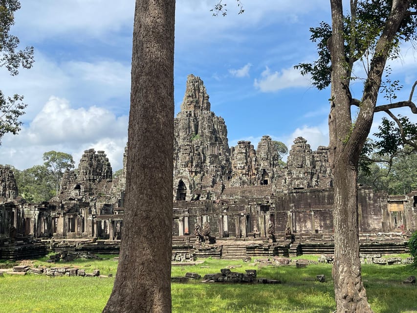 Siem Reap: Angkor Wat Small Group Full Day Tour