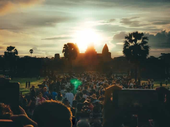 Siem Reap: Angkor Wat: Small-Group Sunrise Tour