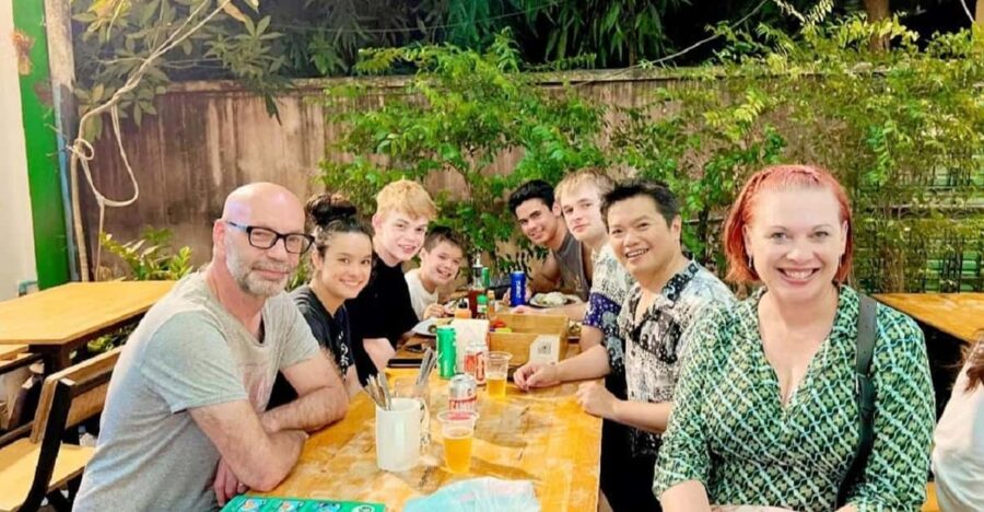 Siem Reap : Evening Street Food Tours Tasting New Food